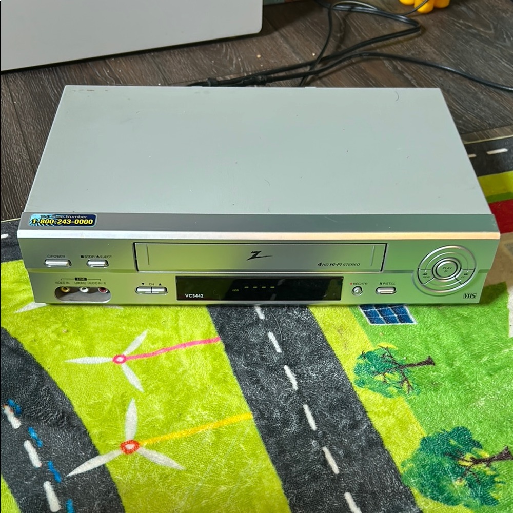 Zenith VCS442 Hi-Fi Stereo VCR